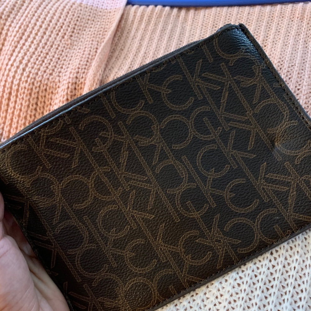 Calvin Klein wristlet